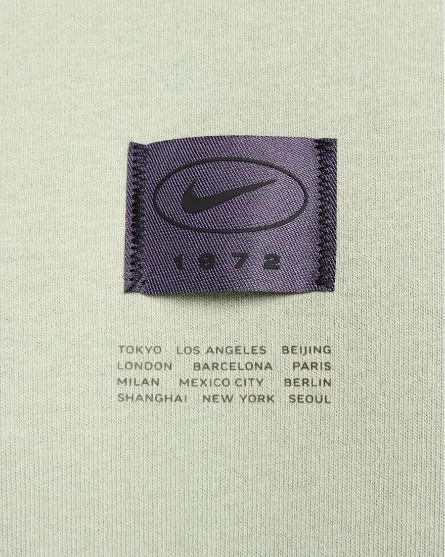 Футболка Nike Sportswear Max90 Tee FZ5392-370
