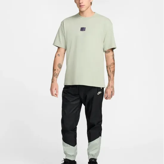 Футболка Nike Sportswear Max90 Tee FZ5392-370