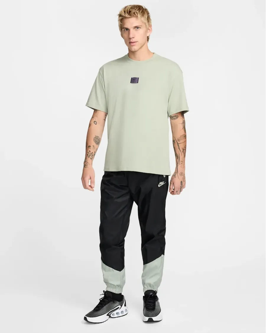 Футболка Nike Sportswear Max90 Tee FZ5392-370