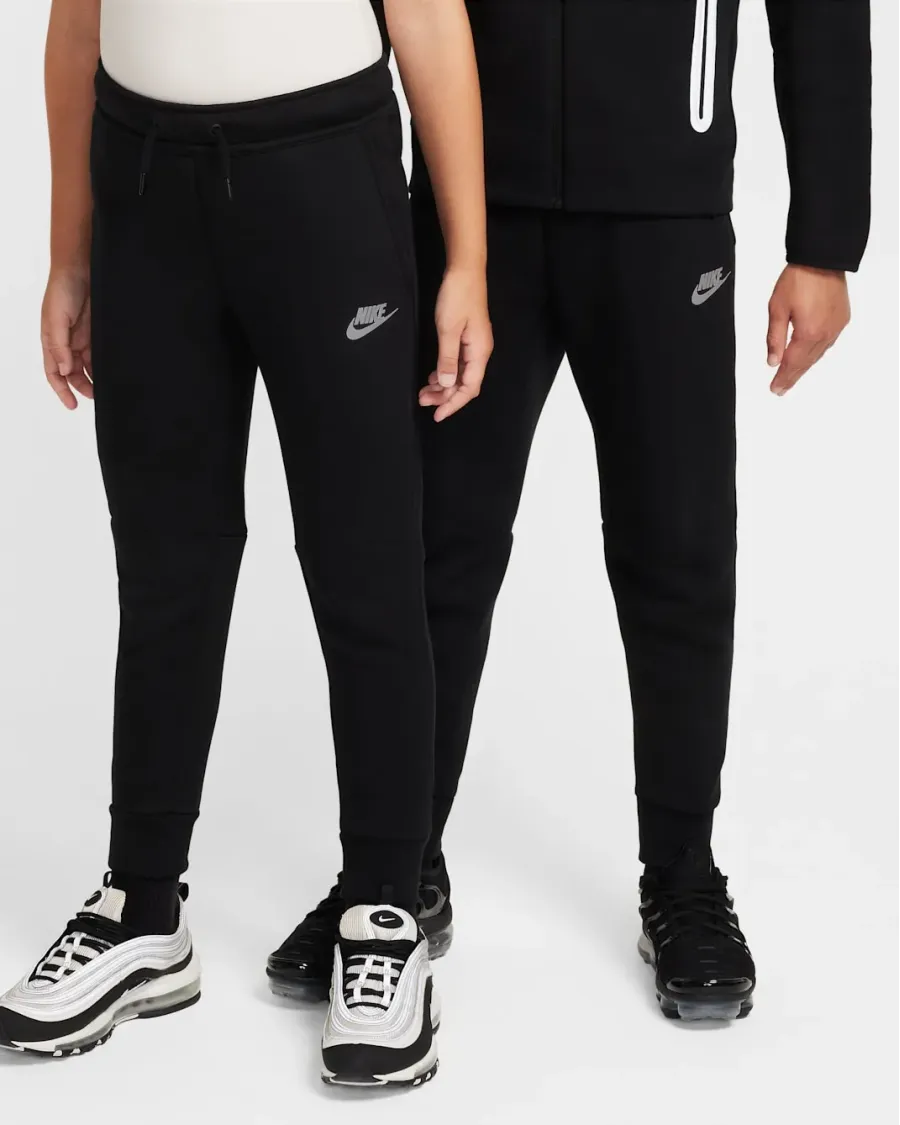 Штани Nike Sportswear Tech Fleece Reflective Joggers FZ5434-010