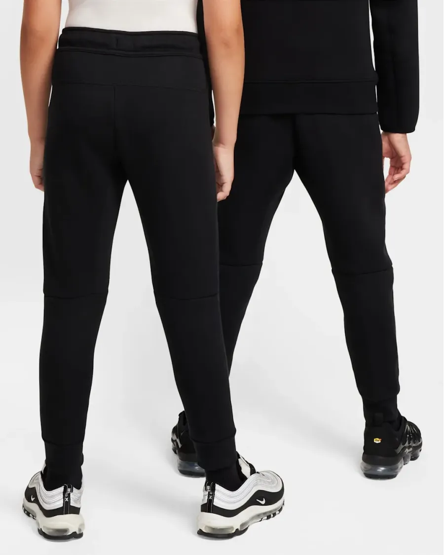 Штани Nike Sportswear Tech Fleece Reflective Joggers FZ5434-010