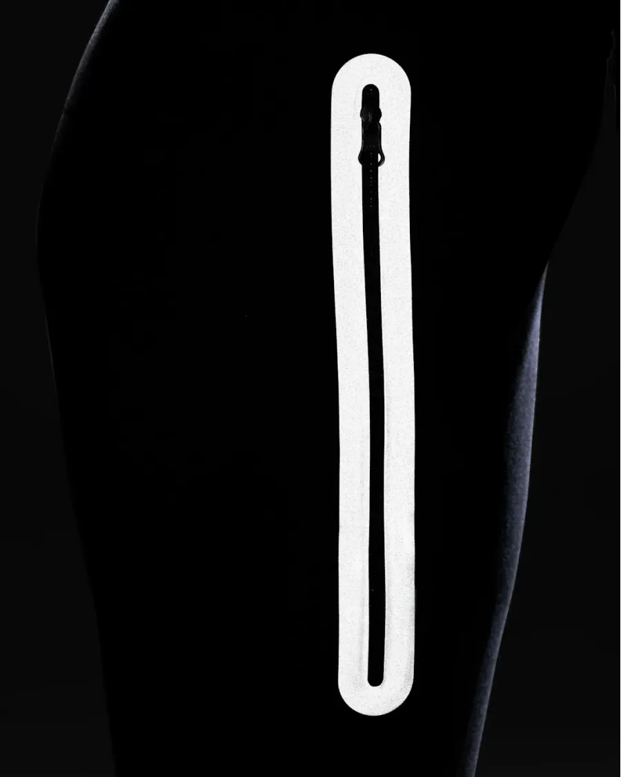 Штани Nike Sportswear Tech Fleece Reflective Joggers FZ5434-010