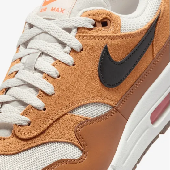 Кросівки Nike Air Max 1 Essential FZ5808-004