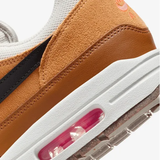 Кросівки Nike Air Max 1 Essential FZ5808-004