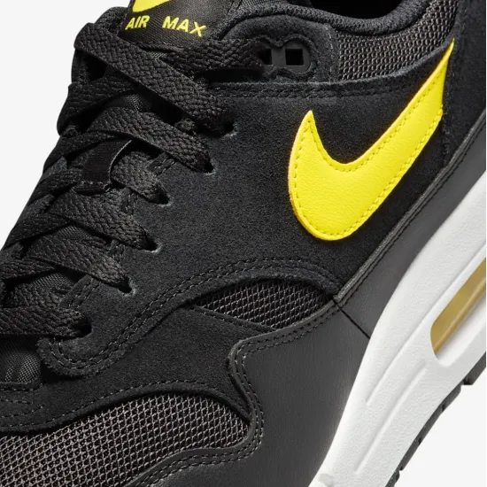 Кросівки Nike Air Max 1 Essential FZ5808-005