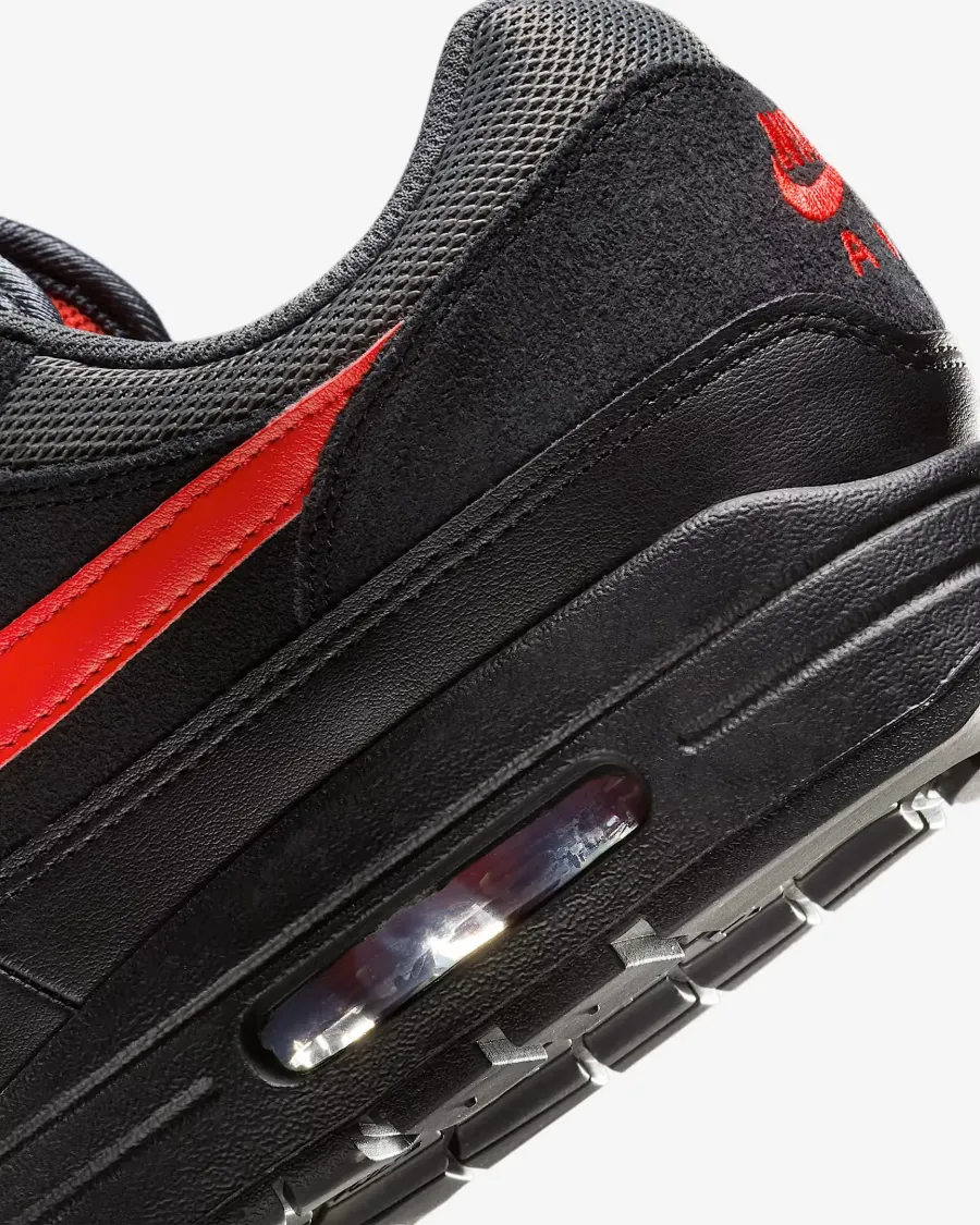 Кросівки Nike Air Max 1 Essential FZ5808-008
