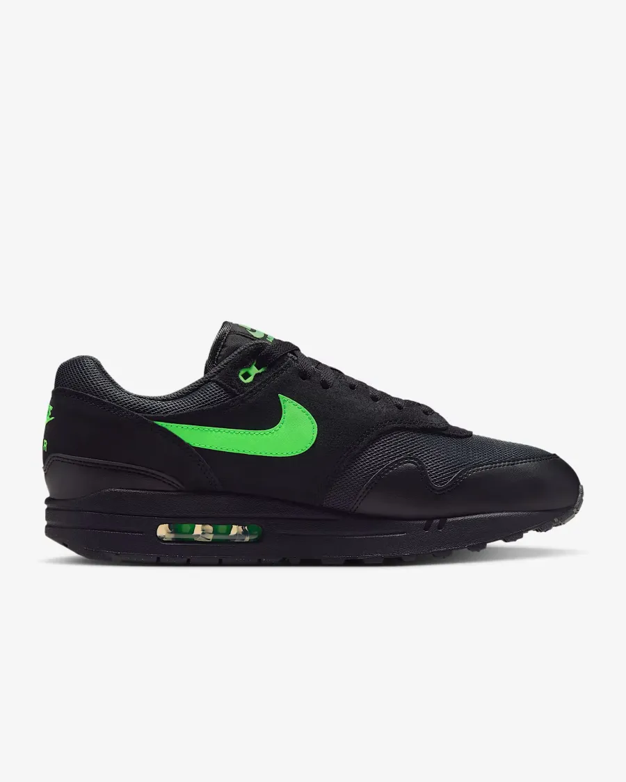 Кросівки Nike Air Max 1 Essential FZ5808-012