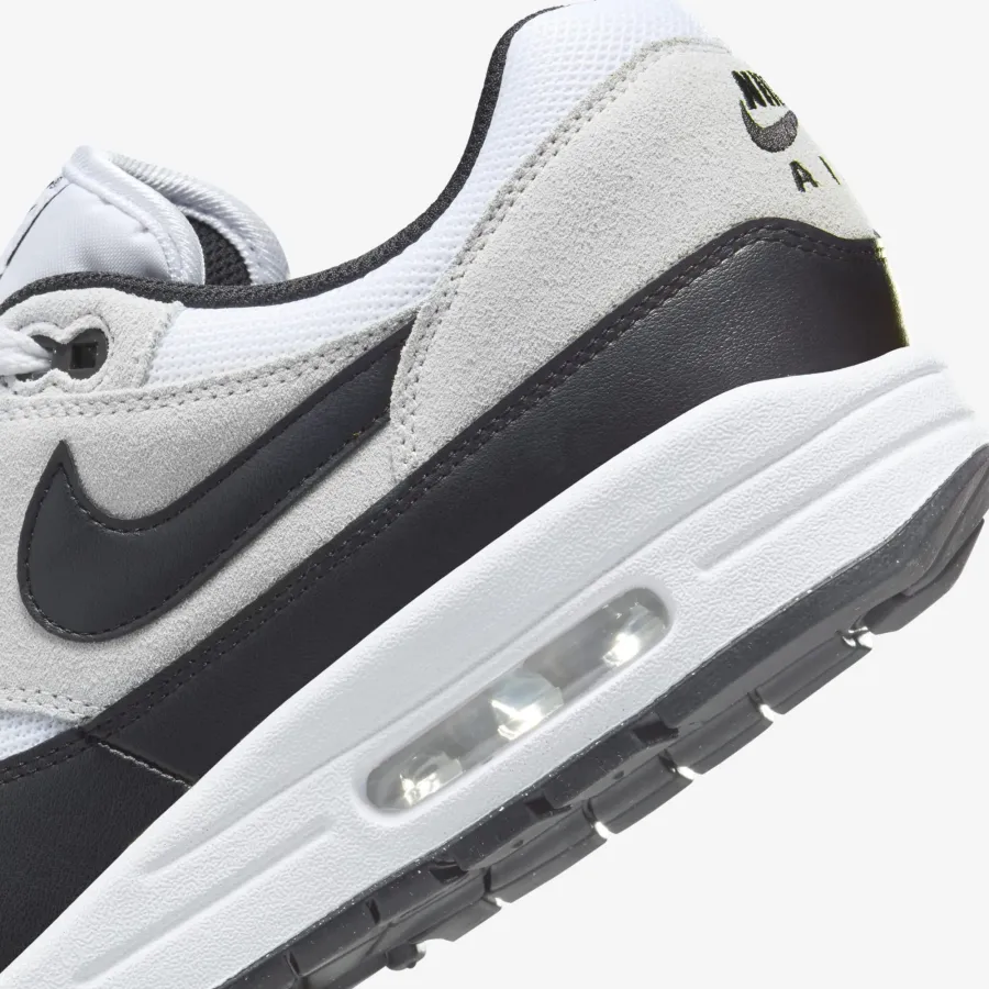 Кросівки Nike Air Max 1 Essential FZ5808-102
