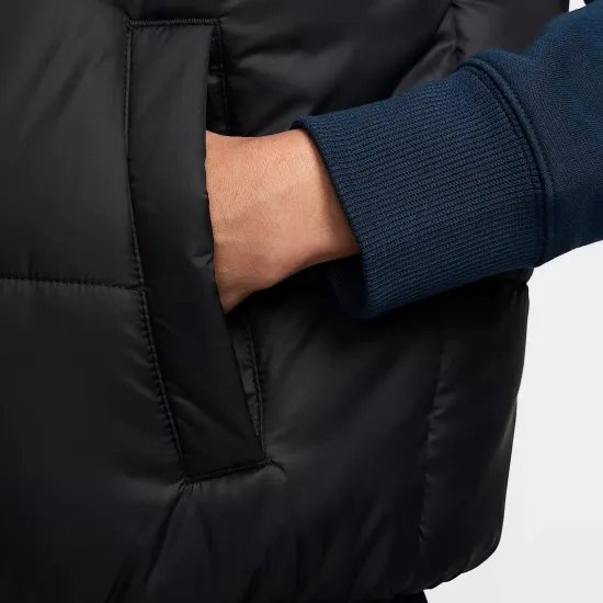Жилетка Nike Sportswear Classic Therma-FIT Loose Vest FZ5922-010