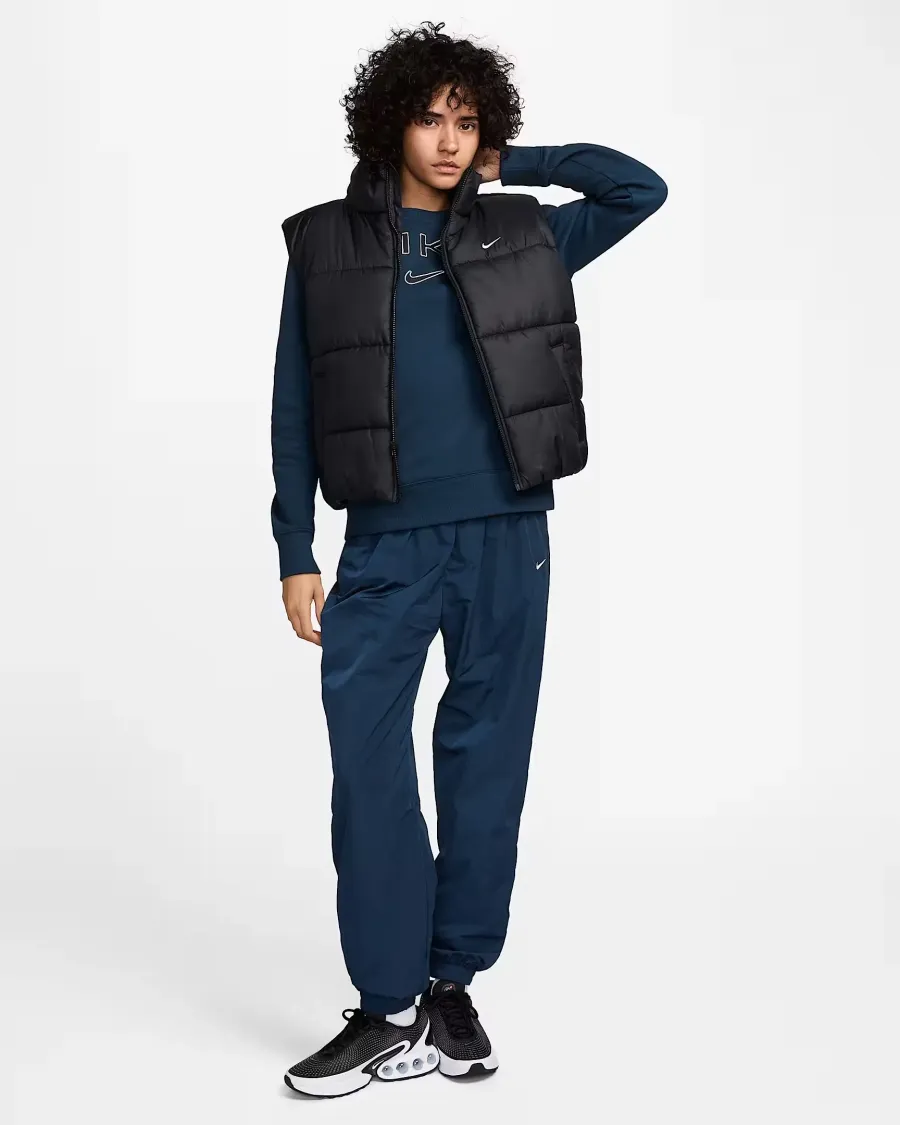 Жилетка Nike Sportswear Classic Therma-FIT Loose Vest FZ5922-010