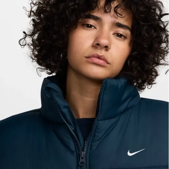 Жилетка Nike Sportswear Classic Therma-FIT Loose Vest FZ5922-478