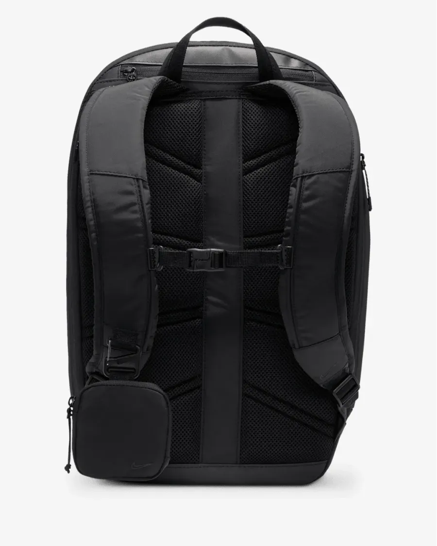 Рюкзак Nike Sportswear Commute FZ6128-011