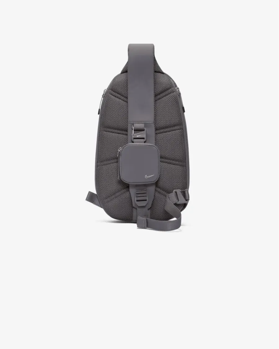 Сумка Nike Sportswear Commute Sling FZ6132-015