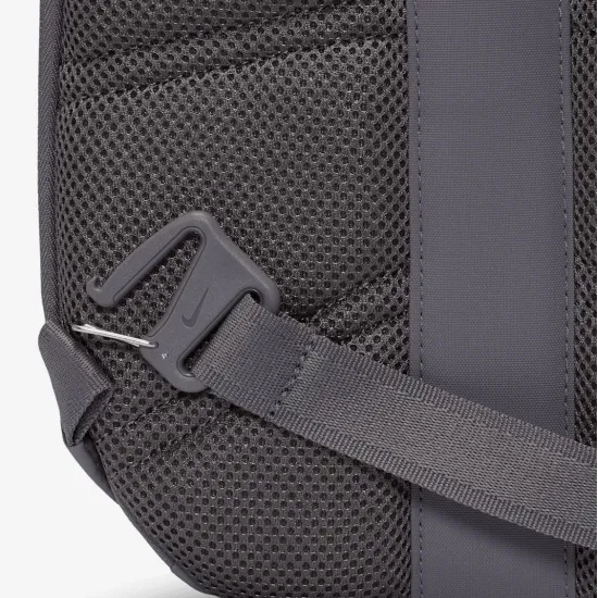 Сумка Nike Sportswear Commute Sling FZ6132-015