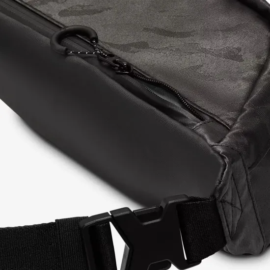 Сумка Nike Pro Storm-Fit Adv Cross-Body FZ6370-010