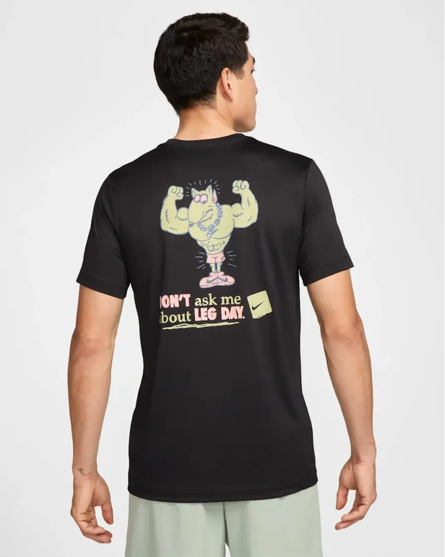 Футболка Nike Dri-FIT Fitness FZ8044-010