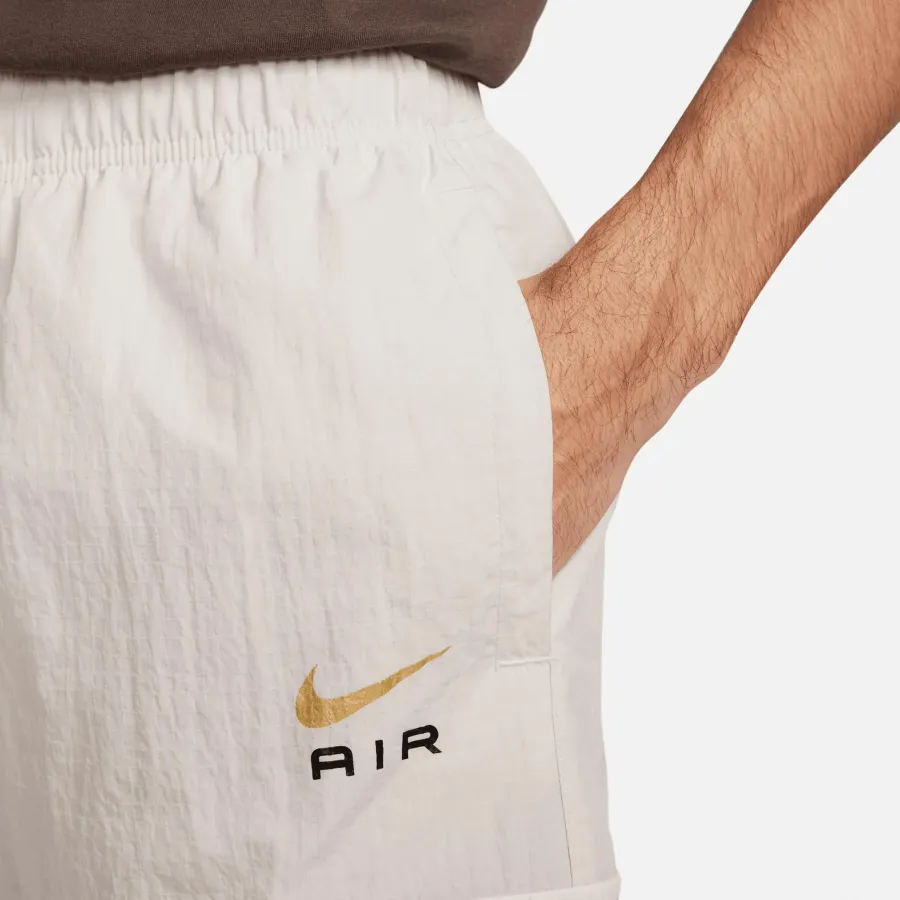 Спортивні штани Nike Sportswear Air Track Pants FZ8371-104