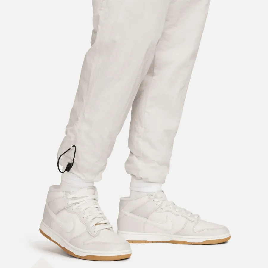 Спортивні штани Nike Sportswear Air Track Pants FZ8371-104