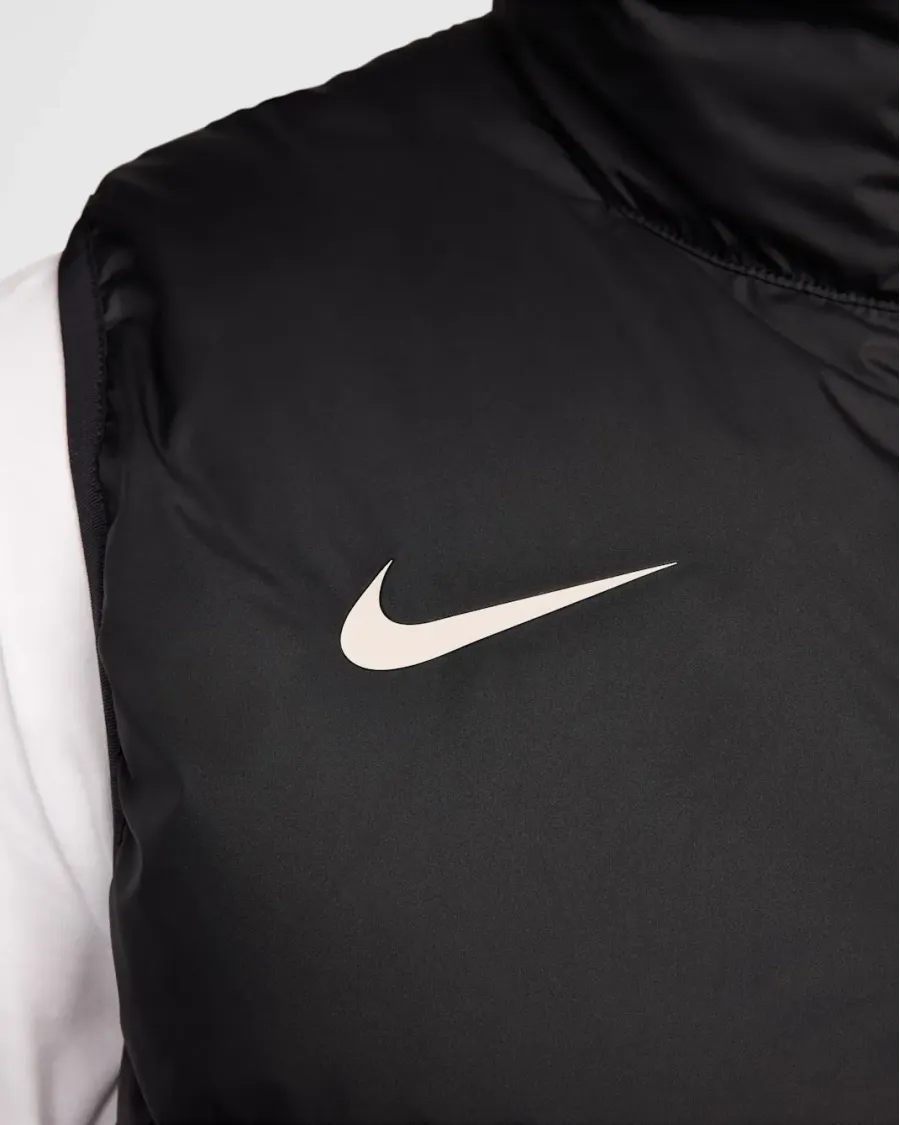 Жилетка Nike Liverpool FC Strike Windrunner FZ8774-011
