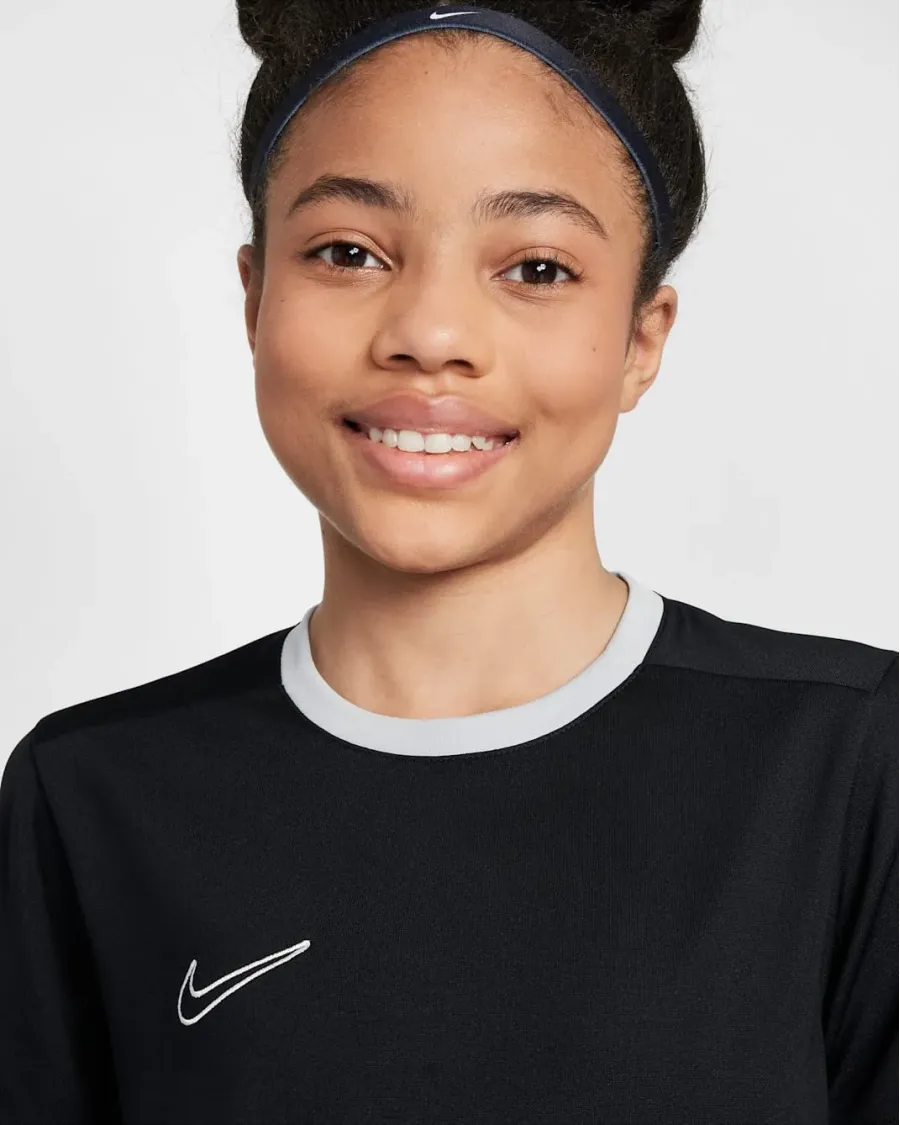 Футболка Nike Dri-FIT Academy 25 FZ9758-010