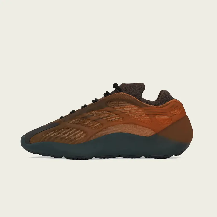 Кросівки Adidas Yeezy 700 V3 Copper Fade GY4109