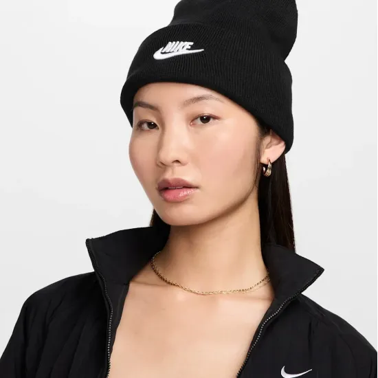 Шапка Nike Peak Tall Cuff Futura Beanie HF0186-010