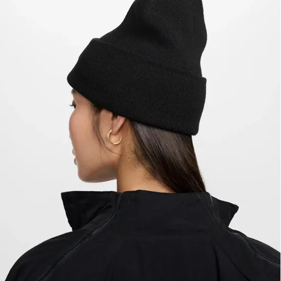 Шапка Nike Peak Tall Cuff Futura Beanie HF0186-010