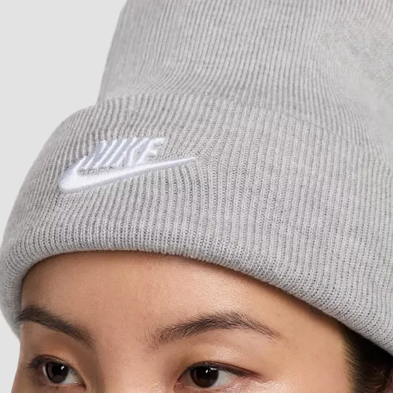 Шапка Nike Peak Tall Cuff Futura Beanie HF0186-063