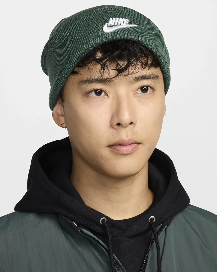 Шапка Nike Peak Tall Cuff Futura Beanie HF0186-323