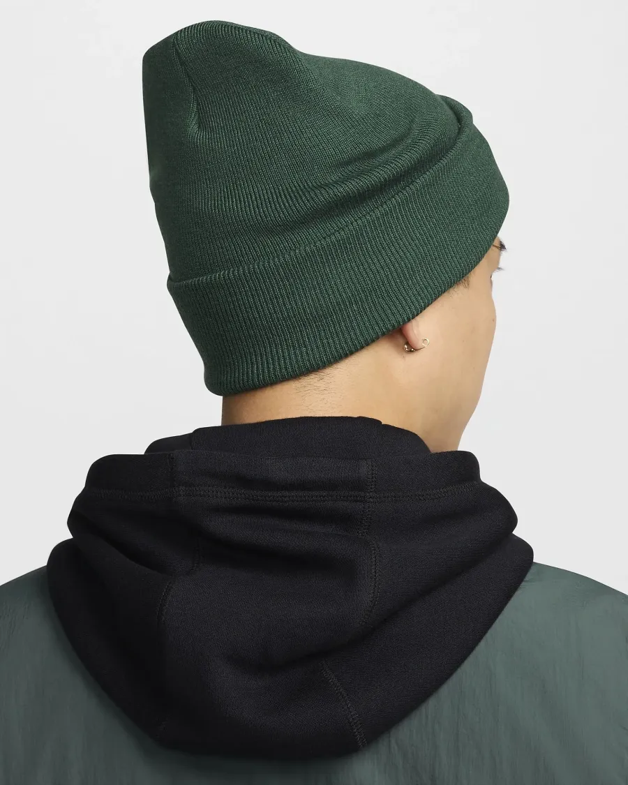 Шапка Nike Peak Tall Cuff Futura Beanie HF0186-323