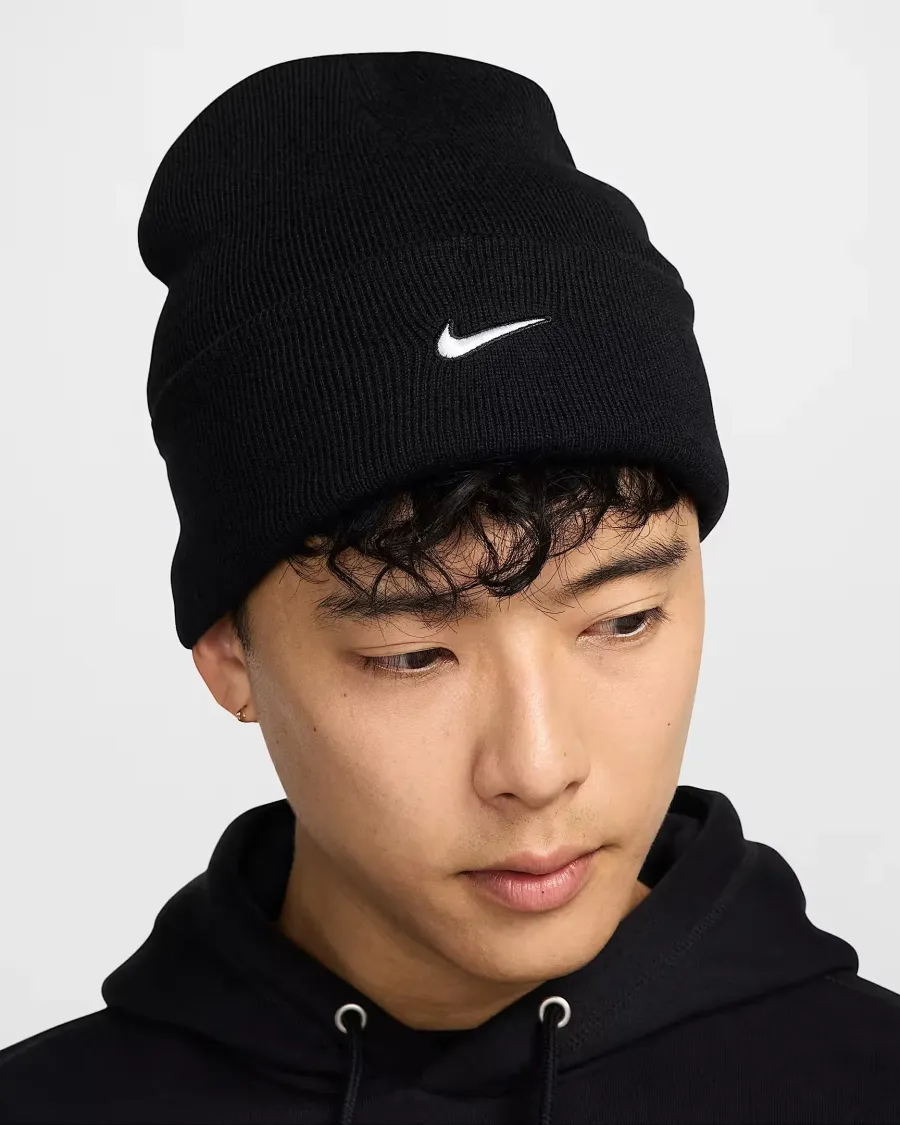 Шапка Nike Peak Beanie HF0187-010