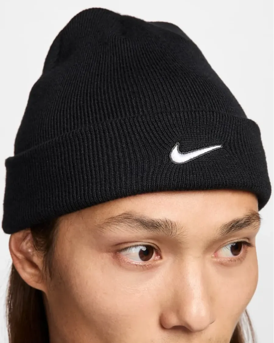 Шапка Nike Terra Swoosh Beanie HF0189-010