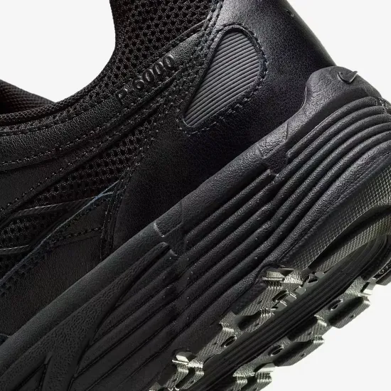 Кросівки Nike P-6000 HF1052-010