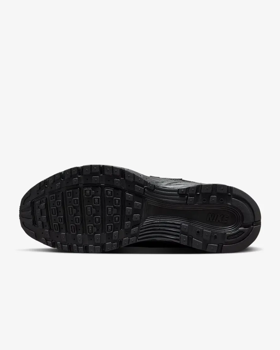 Кросівки Nike P-6000 HF1052-010