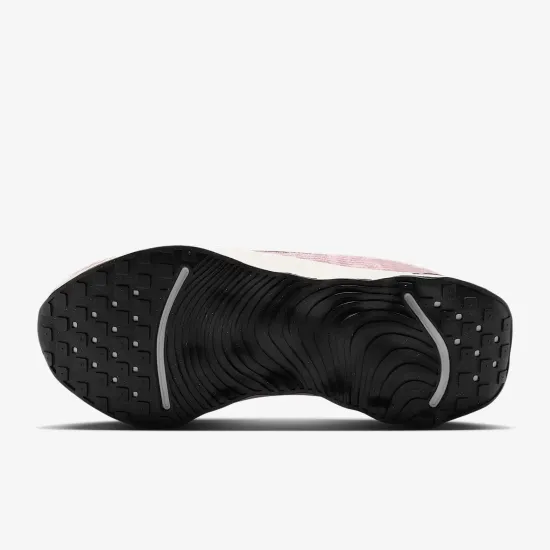 Кросівки Nike Motiva Premium HF1142-600