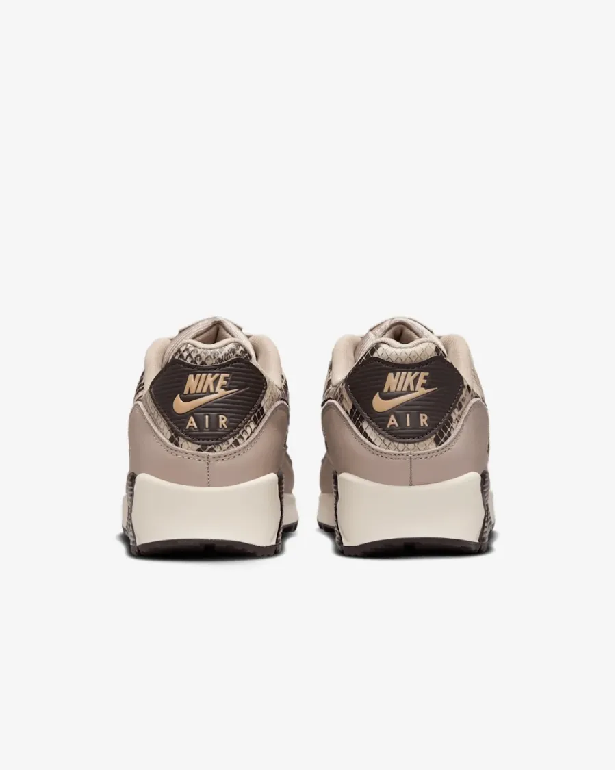 Кросівки Nike Air Max 90 SE HF1212-200