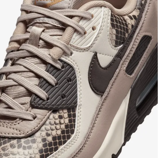 Кросівки Nike Air Max 90 SE HF1212-200