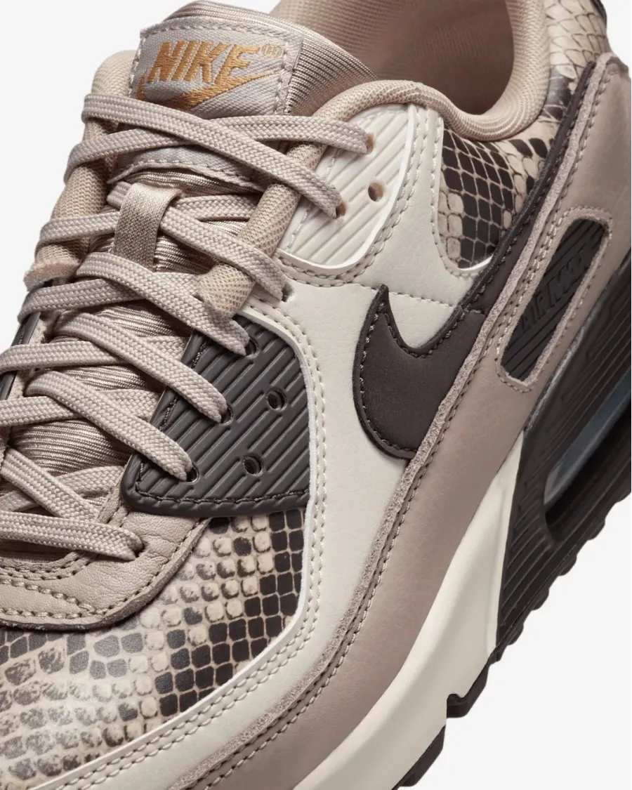 Кросівки Nike Air Max 90 SE HF1212-200
