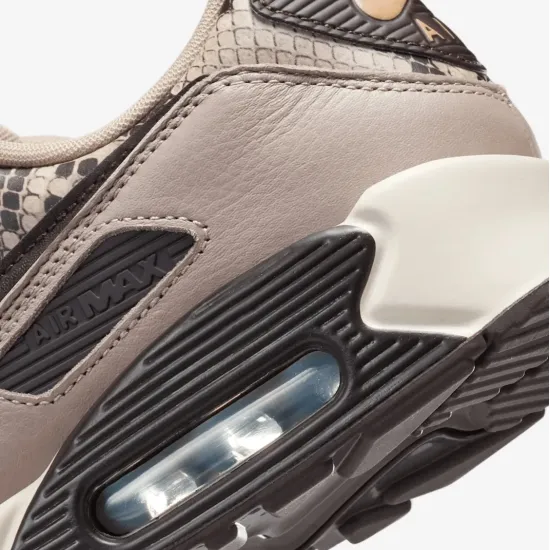 Кросівки Nike Air Max 90 SE HF1212-200