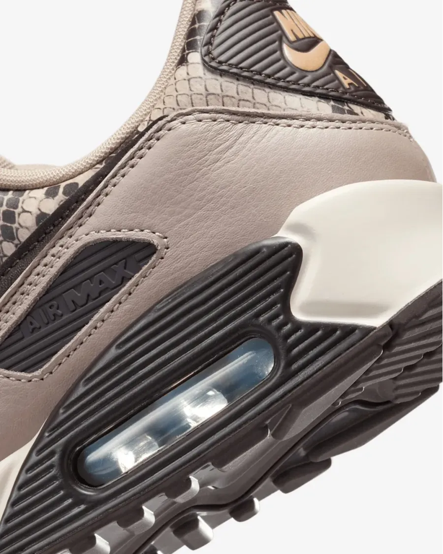 Кросівки Nike Air Max 90 SE HF1212-200
