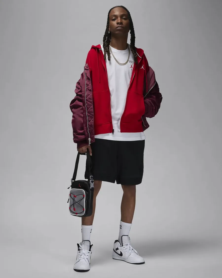 Футболка Nike Air Jordan Paris HF1440-100