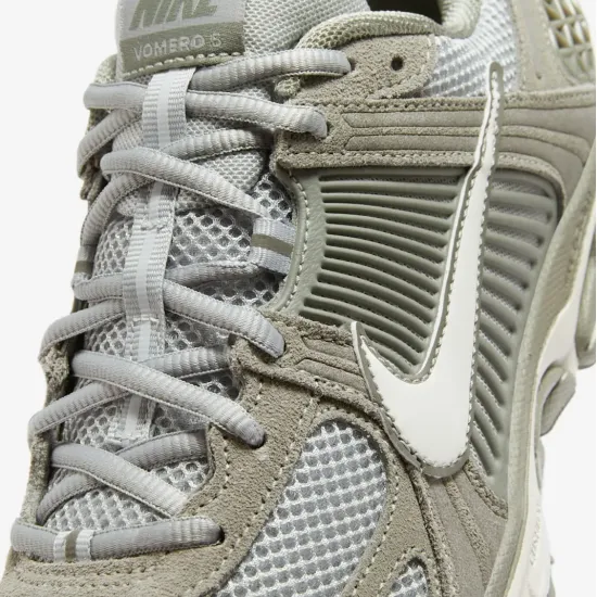 Кросівки Nike Zoom Vomero 5 Jade Horizon HF1553-002