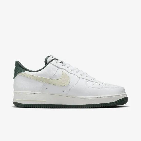 Кросівки Nike Air Force 1 '07 LV8 Vintage HF1939-100