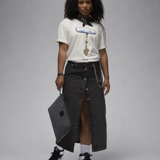 Футболка Nike Air Jordan Girlfriend HF2861-133