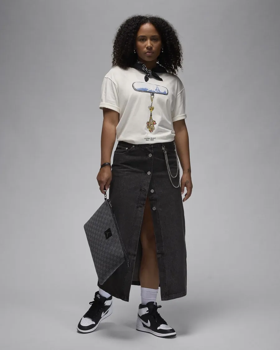 Футболка Nike Air Jordan Girlfriend HF2861-133