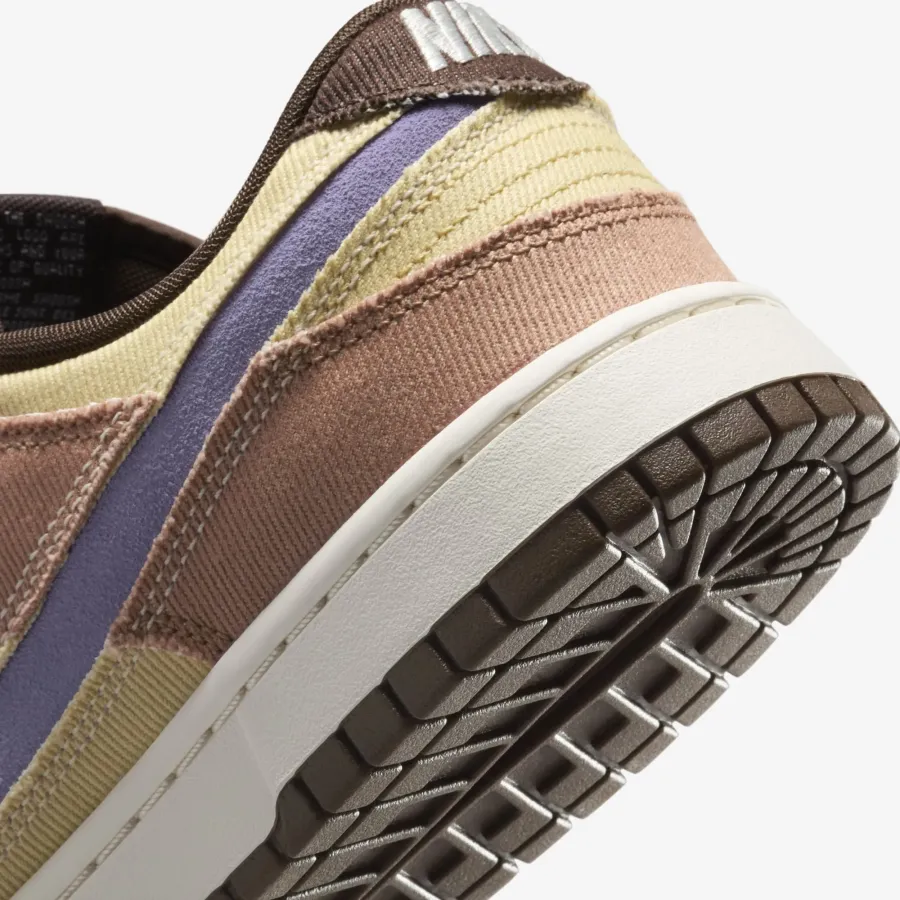 Кросівки Nike Dunk Low SE HF3141-200