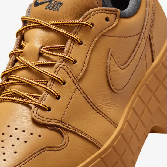 Кросівки Nike Air Jordan 1 Brooklyn Low HF3184-700