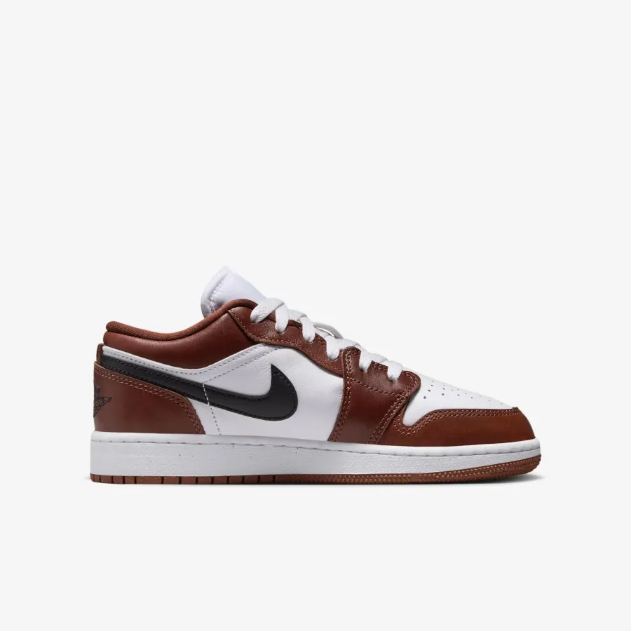 Кросівки Nike Air Jordan 1 Low SE HF3188-102