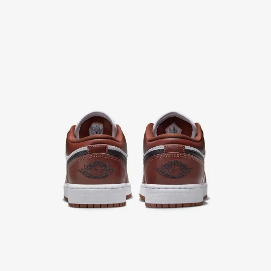 Кросівки Nike Air Jordan 1 Low SE HF3188-102