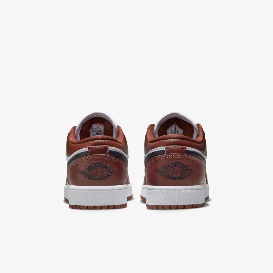 Кросівки Nike Air Jordan 1 Low SE HF3188-102